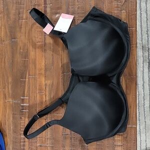 Cacique from lane bryant boost balconette size forty double DD black bra